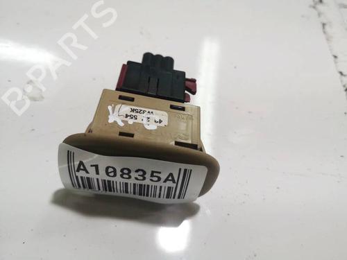 Used Switch Switch SAAB 9-5 Estate (YS3E) 3.0 TiD (177 hp) 32533492 32533492