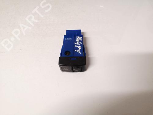 switch-mazda-premacy-cp-1999-2000-2001-2002-2003-2004-2005-35476329 main image