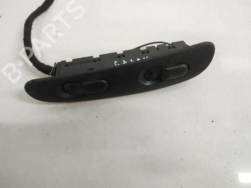 Used Switch Switch OPEL VECTRA B Estate (J96) 2.2 DTI 16V (F35) (125 hp) 33086092 33086092