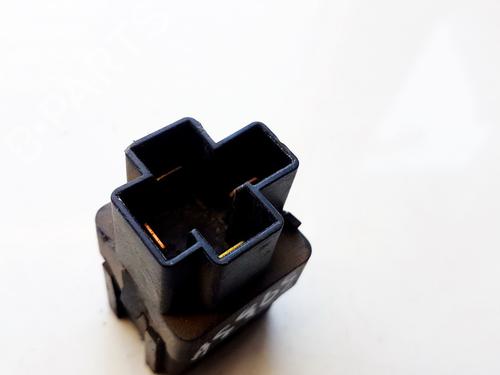 Electronic sensor FORD MAVERICK (UDS, UNS) 2.7 TD | BP33060973M84 - Image 2