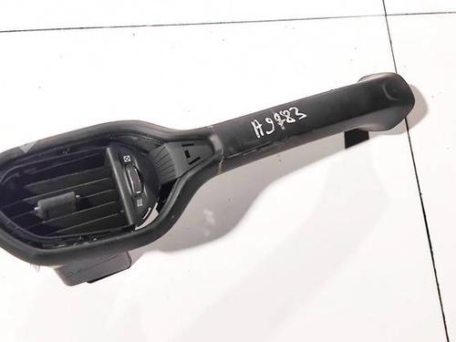 Used Air vent OPEL ZAFIRA / ZAFIRA FAMILY B (A05) 1.9 CDTI (M75) (100 hp) 32600507