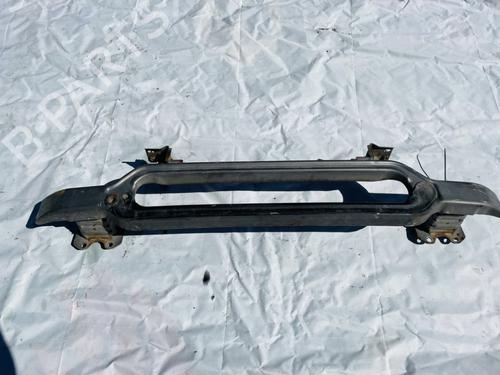 Used Front bumper reinforcement Front bumper reinforcement 35507258 35507258