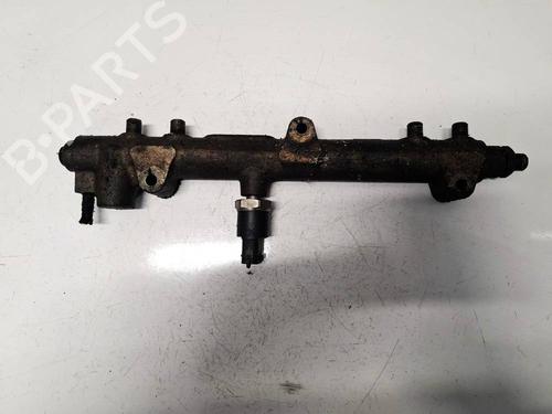 Used Injection rail Injection rail 34766169 34766169