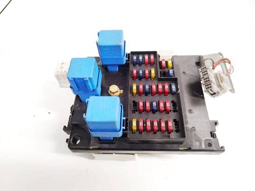 Used Fuse box Fuse box 38315085 38315085