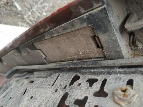 luce-targa-dodge-caliber-2006-35271618 main image