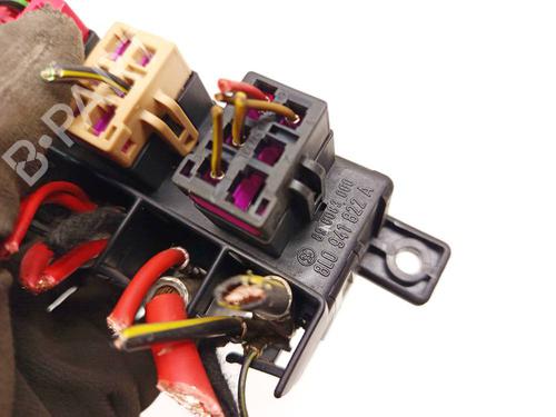 Fuse box VW PASSAT B5 Variant (3B5) 1.8 | BP38183276E1 - Image 3