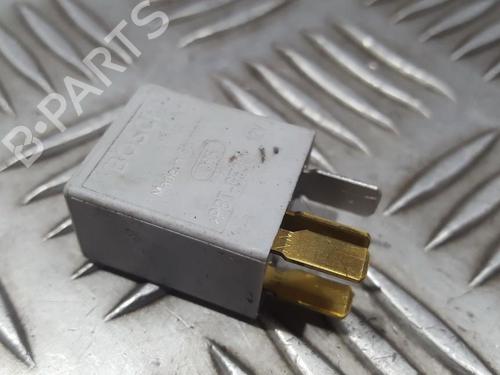 other-mazda-premacy-cp-1999-2000-2001-2002-2003-2004-2005-33499119 main image