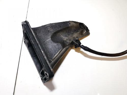 Support BMW 7 (E65, E66, E67) 730 d (218 hp) 33097170