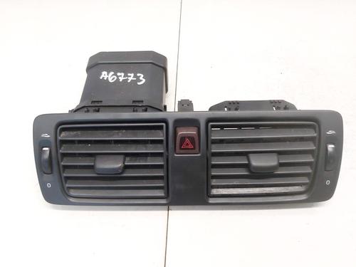 Used Air vent Air vent VOLVO V50 (545) 2.0 D (136 hp) 33081976 33081976