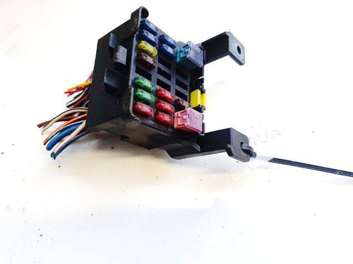 Used Fuse box Fuse box MAZDA PREMACY (CP) 2.0 TD (101 hp) 32934940 32934940