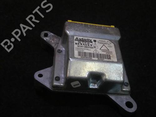 ecu-airbags-renault-laguna-ii-bg01_-2001-2002-2003-2004-2005-2006-2007-33486105 main image