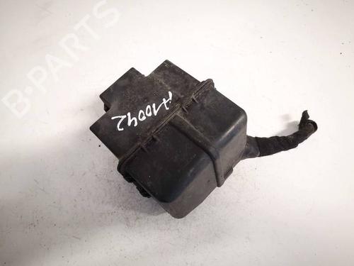 Used Fuse box VW GOLF V (1K1) 1.9 TDI (105 hp) 32604249