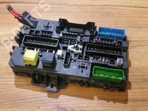 fuse-box-opel-astra-h-a04-2004-2005-2006-2007-2008-2009-2010-2011-2012-2013-2014-33480173 main image