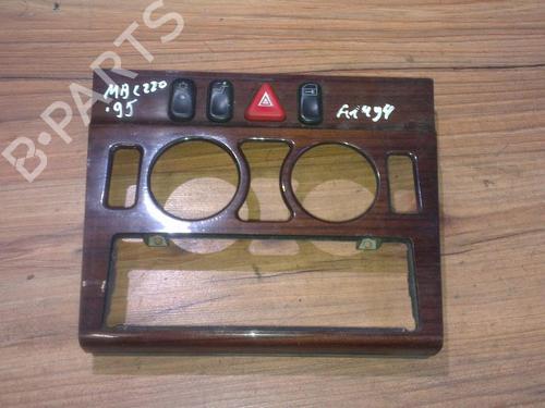 Used Warning switch Warning switch MERCEDES-BENZ C-CLASS (W202) C 220 D (202.121) (95 hp) 35878012 35878012