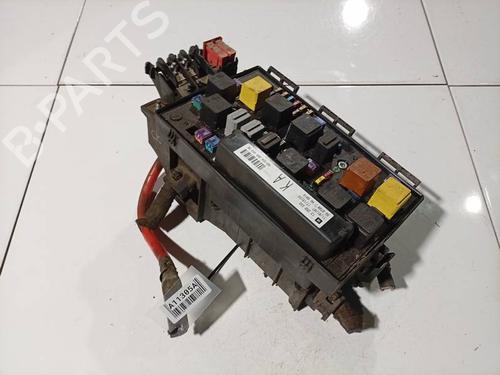 Used Fuse box Fuse box OPEL ZAFIRA / ZAFIRA FAMILY B (A05) 1.9 CDTI (M75) (120 hp) 35830200 35830200