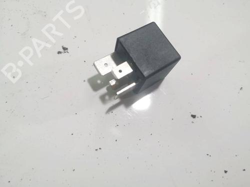 Electronic sensor SKODA SUPERB II (3T4) 2.0 TDI | BP33098349M84 - Image 3