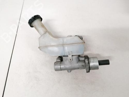 Used Brake master cylinder Brake master cylinder 35571193 35571193