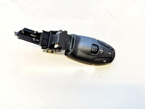 Used Steering wheel controls Steering wheel controls 35646200 35646200