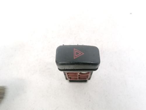 Used Warning switch Warning switch MAZDA 626 V (GF) 2.0 Turbo DI (GFFP) (101 hp) 35405705 35405705