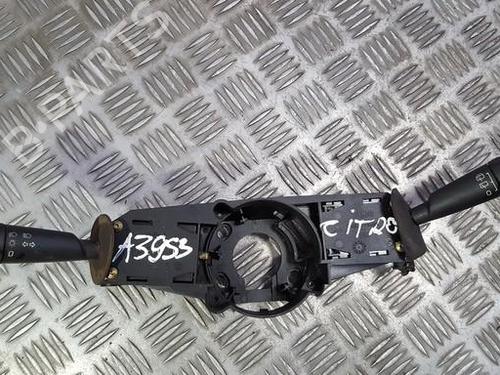 Used Warning switch Warning switch CITROËN XANTIA (X1_, X2_) 1.6 i (88 hp) 35686951 35686951