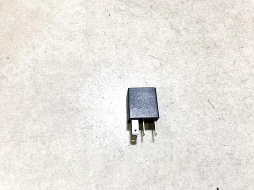 Used Electronic sensor Electronic sensor OPEL ASTRA G Hatchback (T98) 2.0 DI (F08, F48) (82 hp) 33070484 33070484