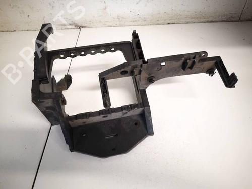 Used Support VW POLO IV (9N_, 9A_) 1.4 TDI (70 hp) 32550185