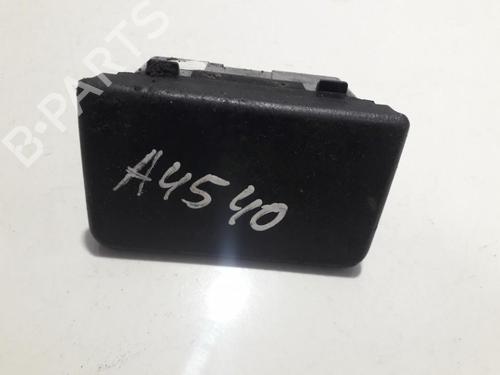 Used Ashtray Ashtray TOYOTA AVENSIS (_T22_) 2.0 D-4D (CDT220_, CDT220R) (110 hp) 35840490 35840490