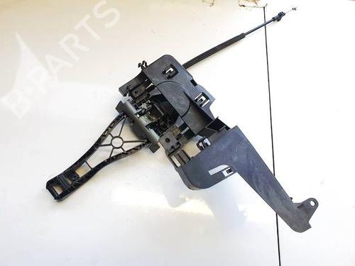 front-right-exterior-door-handle-land-rover-discovery-iii-l319-2004-2005-2006-2007-2008-2009-34955859 main image