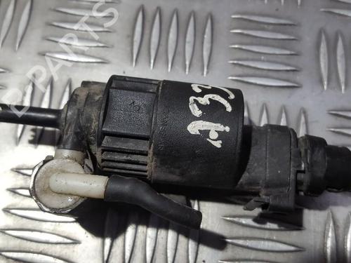 Used Washer pump Washer pump RENAULT ESPACE III (JE0_) 3.0 V6 24V (JE0G, JE0R) (190 hp) 35673845 35673845