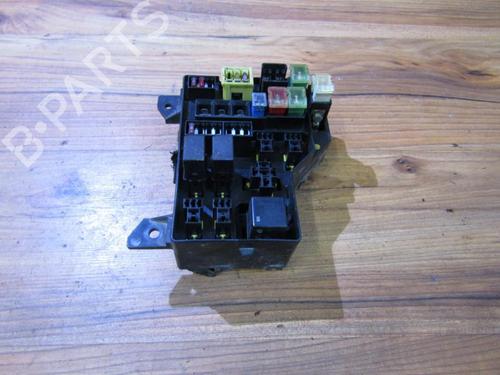 Used Fuse box Fuse box VOLVO S40 I (644) 1.9 TD (90 hp) 33481430 33481430
