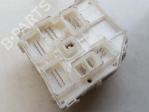 Fuse box TOYOTA RAV 4 II (_A2_) 2.0 D 4WD (CLA20_, CLA21_, CLA20R, CLA21R) | BP33515113E1 - Image 2