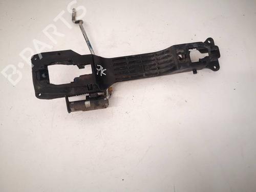 front-left-exterior-door-handle-toyota-yaris-_p9_-2005-2006-2007-2008-2009-2010-2011-2012-2013-2014-34797324 main image