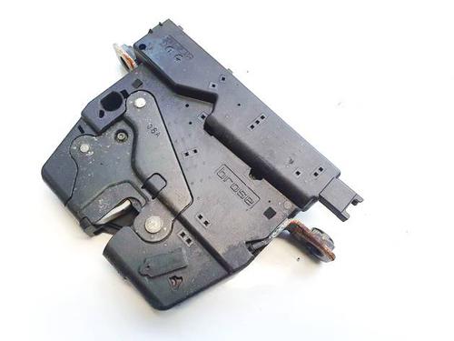 Used Tailgate lock Tailgate lock BMW X1 (E84) sDrive 18 d (143 hp) 35032113 35032113