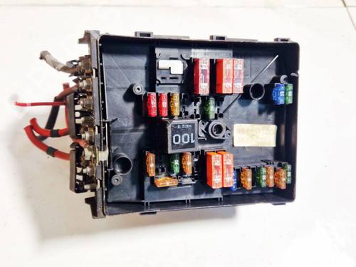 fuse-box-vw-golf-plus-v-5m1-521-2004-2005-2006-2007-2008-2009-2010-2011-2012-2013-32570959 main image