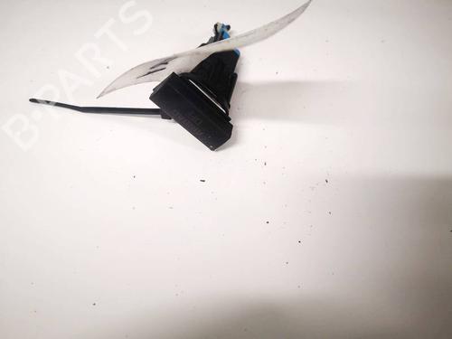 Used Switch Switch SKODA OCTAVIA II (1Z3) 2.0 TDI (140 hp) 32937384 32937384