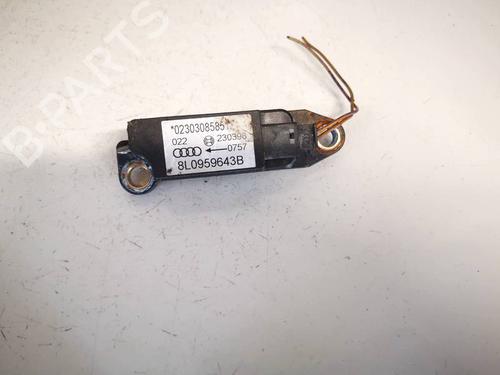 Used Electronic module Electronic module AUDI A3 (8L1) 1.9 TDI (110 hp) 32555515 32555515