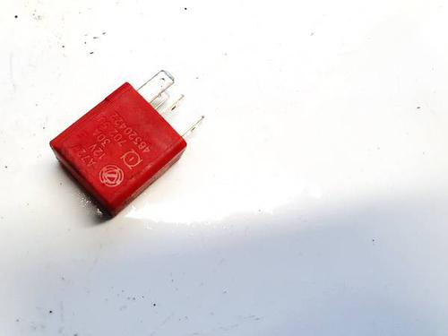 Used Electronic sensor Electronic sensor ALFA ROMEO 156 (932_) 1.9 JTD (932.A2B00, 932.A2C00) (115 hp) 32614905 32614905