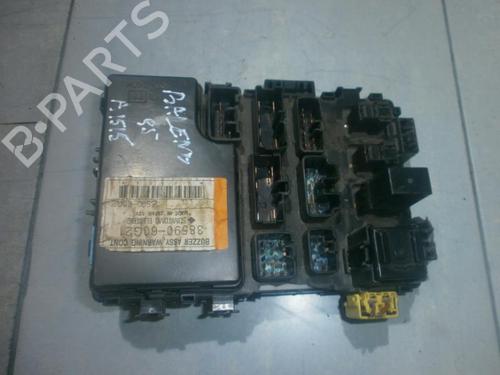 Used Fuse box Fuse box SUZUKI BALENO Hatchback (EG) 1.3 i 16V (SY413) (85 hp) 33486524 33486524