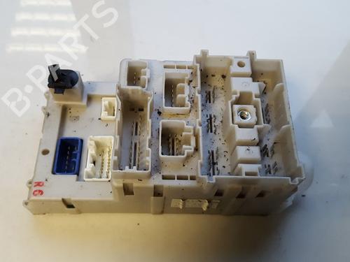 Used Fuse box Fuse box TOYOTA RAV 4 II (_A2_) 2.0 D 4WD (CLA20_, CLA21_, CLA20R, CLA21R) (116 hp) 33514775 33514775