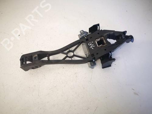 rear-left-exterior-door-handle-volvo-xc60-i-suv-156-2008-2009-2010-2011-2012-2013-2014-2015-2016-2017-2018-34776274 main image