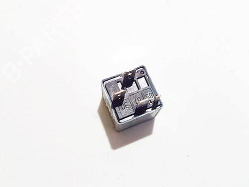 Electronic sensor SKODA FABIA I (6Y2) 1.9 TDI | BP33529402M84 - Image 2