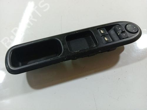 Used Switch Switch PEUGEOT 407 (6D_) 1.6 HDi 110 (6D9HZC, 6D9HYC) (109 hp) 32548560 32548560