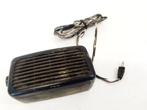 Used Speaker VW PASSAT B5 Variant (3B5) 1.9 TDI (90 hp) 32597856