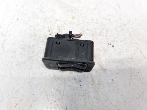 Switch OPEL MERIVA A MPV (X03) 1.6 16V (E75) | BP32581304I30