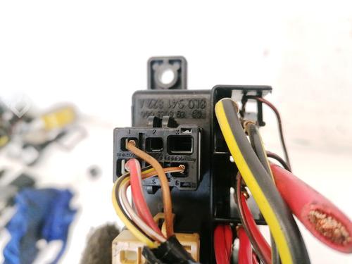 Fuse box AUDI A6 C5 (4B2, 4B4) 2.5 TDI | BP32909456E1 - Image 3