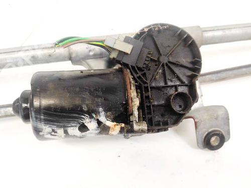 Used Front wiper motor Front wiper motor VW POLO IV (9N_, 9A_) 1.2 12V (64 hp) 35327379 35327379
