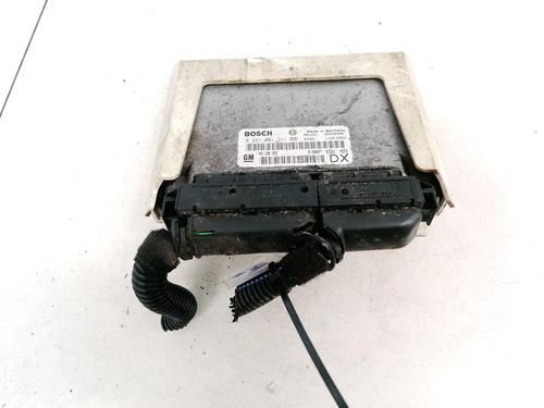 engine-control-unit-ecu-opel-astra-g-hatchback-t98-1998-1999-2000-2001-2002-2003-2004-2005-2006-2007-2008-2009-33080260 main image