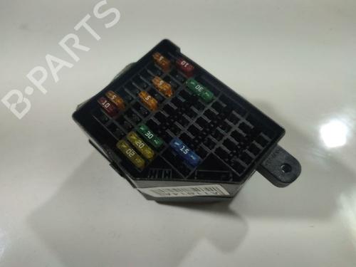 fuse-box-vw-passat-b6-3c2-2005-2006-2007-2008-2009-2010-2011-32538988 main image