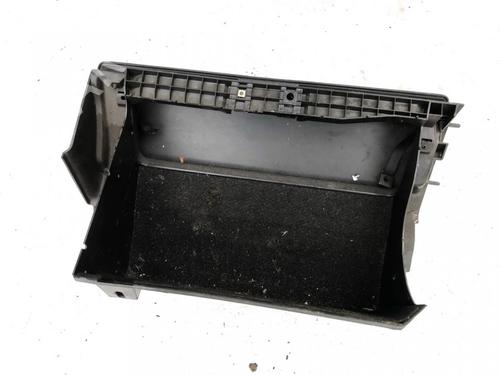 Used Glove box Glove box AUDI 80 B2 Saloon (811, 813, 814, 819, 853) 1.8 (90 hp) 35848444 35848444