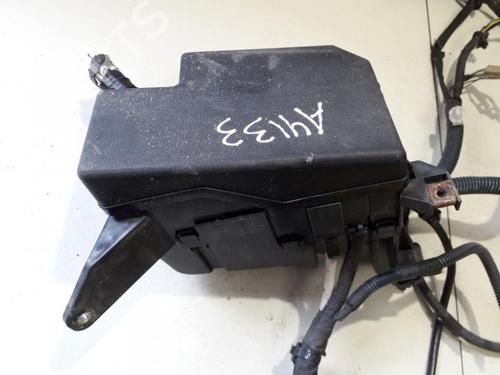 Used Fuse box Fuse box TOYOTA RAV 4 III (_A3_) 2.2 D 4WD (ALA30_, ALA30R) (177 hp) 33510419 33510419